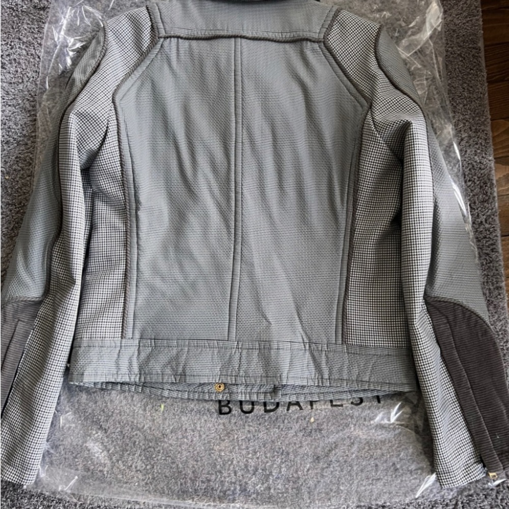 Gucci  coat with fur lining size 42 - Picture 7 of 7